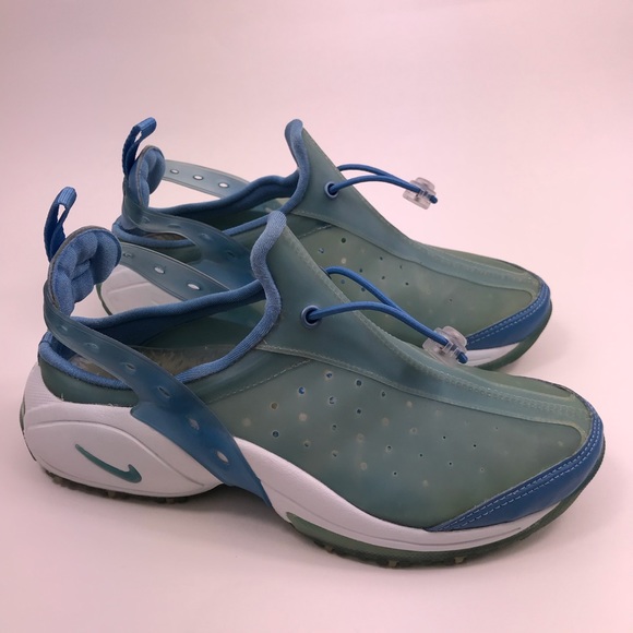 Nike Shoes - Nike Air Heel Fit Athletic Water Shoes